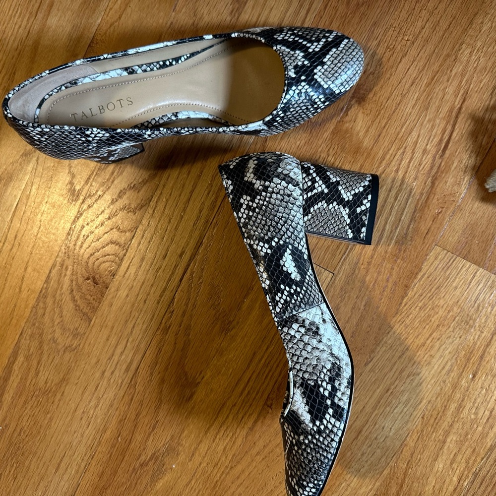 Talbots Black and White Heels with Snake Print
